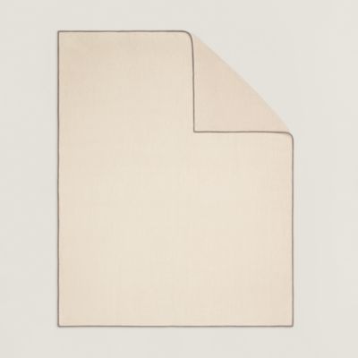 Home textiles: blankets, pillows and cashmere | Hermès USA